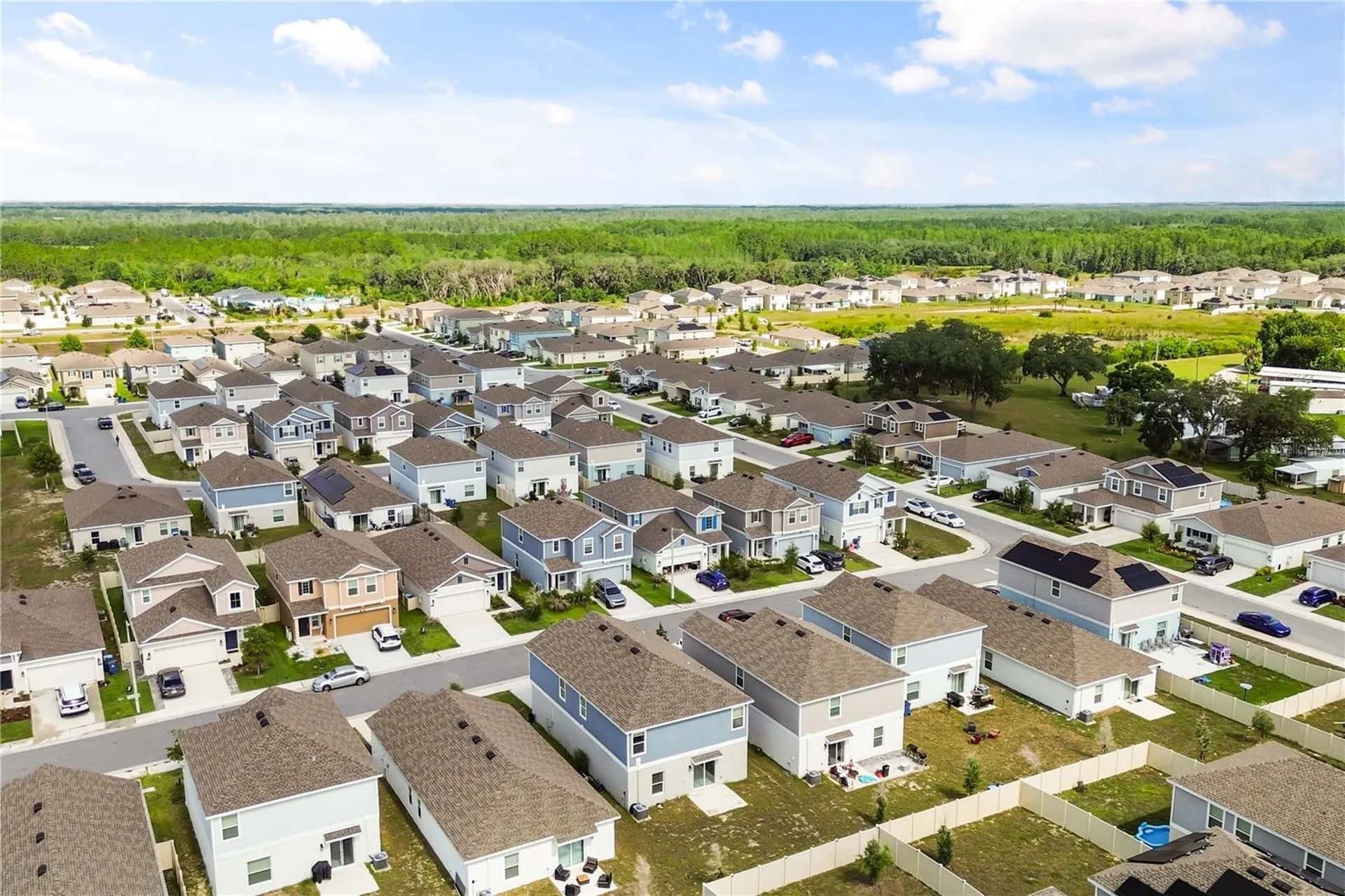 1721 White Water Court Davenport FL 33837