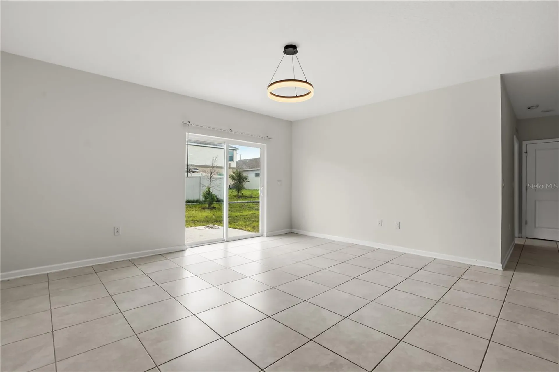 1721 White Water Court Davenport FL 33837