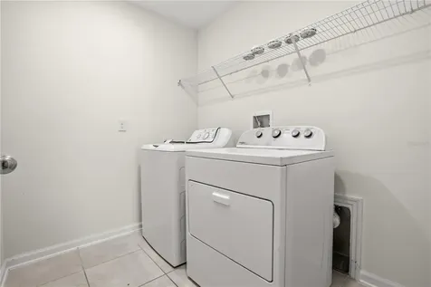 1721 White Water Court Davenport FL 33837