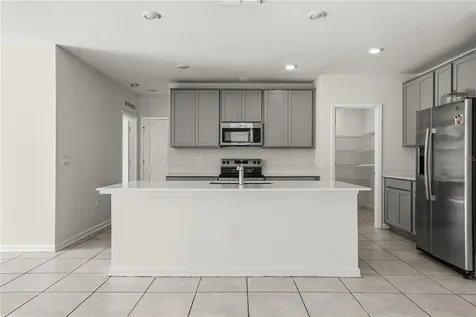 1721 White Water Court Davenport FL 33837