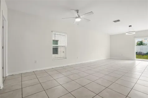 1721 White Water Court Davenport FL 33837