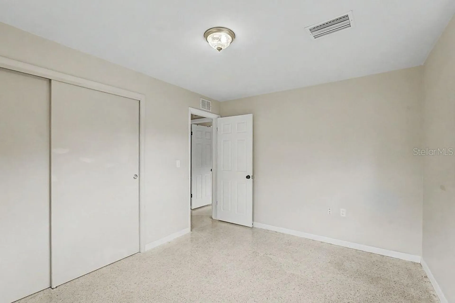 12 N Tyler Street Beverly Hills FL 34465