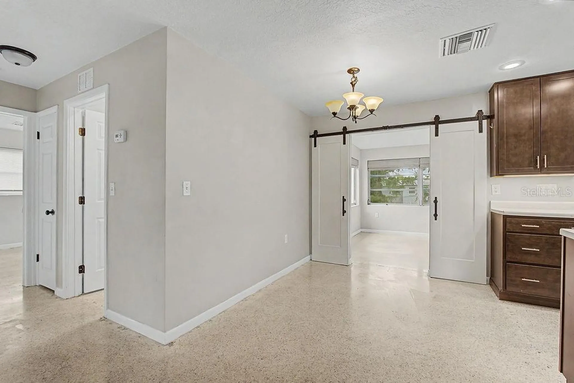12 N Tyler Street Beverly Hills FL 34465