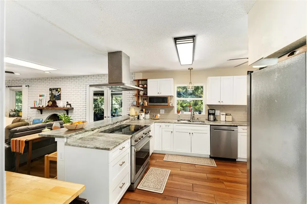 3845 NW 37th Place Gainesville FL 32606