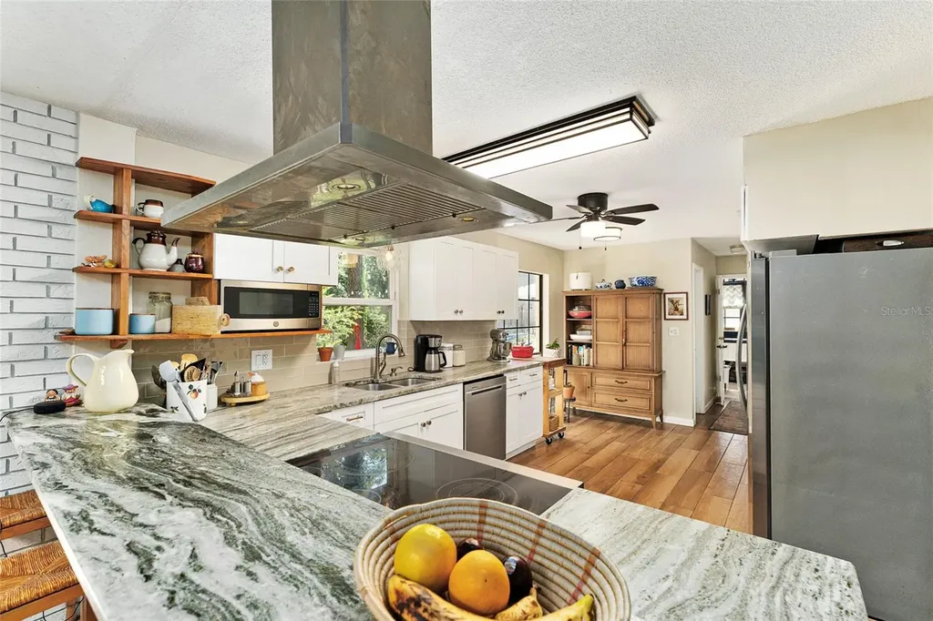 3845 NW 37th Place Gainesville FL 32606