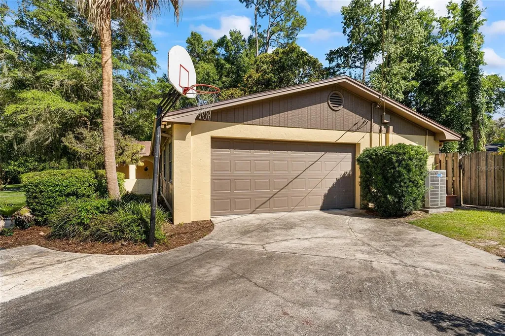 3845 NW 37th Place Gainesville FL 32606