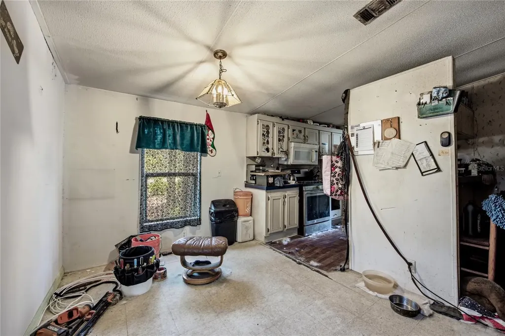 108 Kitty Avenue Interlachen FL 32148
