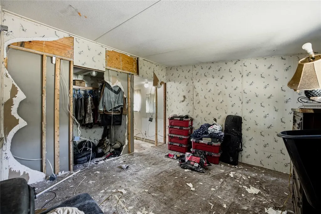108 Kitty Avenue Interlachen FL 32148