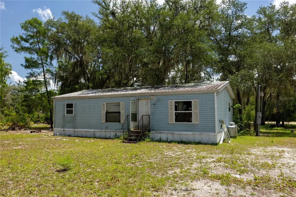 108 Kitty Avenue Interlachen FL 32148