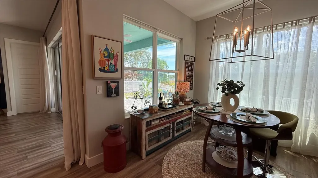 6412 Grenada Island Avenue Apollo Beach FL 33572