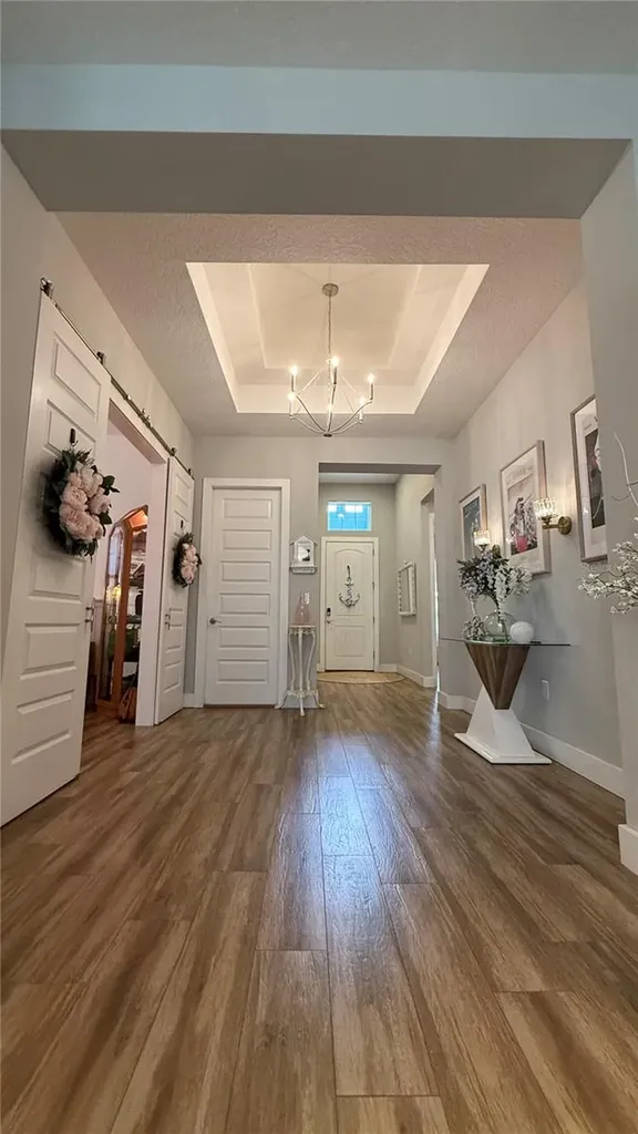 6412 Grenada Island Avenue Apollo Beach FL 33572