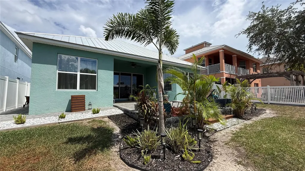 6412 Grenada Island Avenue Apollo Beach FL 33572