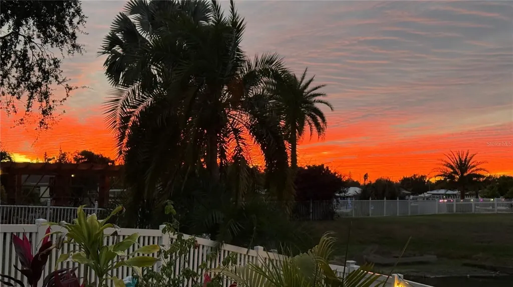 6412 Grenada Island Avenue Apollo Beach FL 33572
