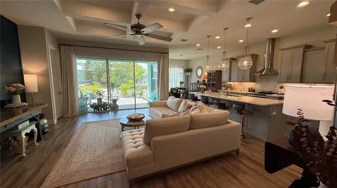 6412 Grenada Island Avenue Apollo Beach FL 33572