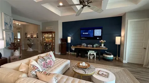 6412 Grenada Island Avenue Apollo Beach FL 33572