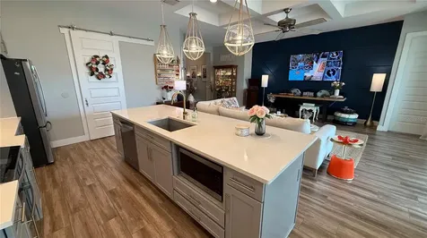 6412 Grenada Island Avenue Apollo Beach FL 33572