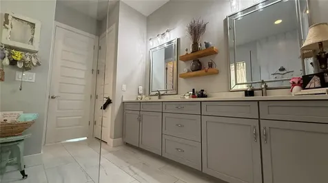 6412 Grenada Island Avenue Apollo Beach FL 33572