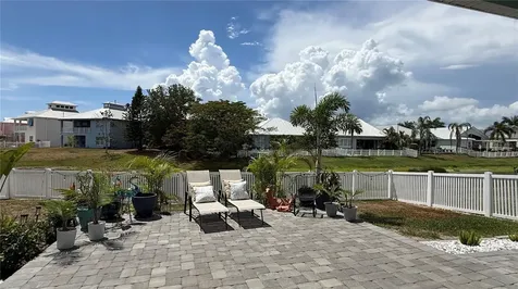 6412 Grenada Island Avenue Apollo Beach FL 33572