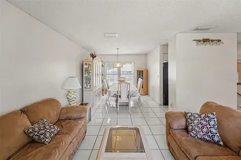8206 Vassar Circle Tampa FL 33634