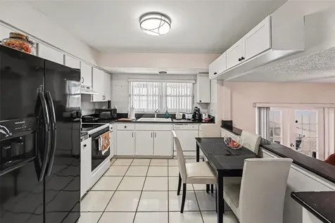 8206 Vassar Circle Tampa FL 33634