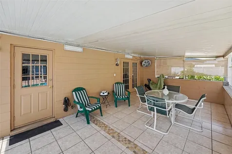 8206 Vassar Circle Tampa FL 33634
