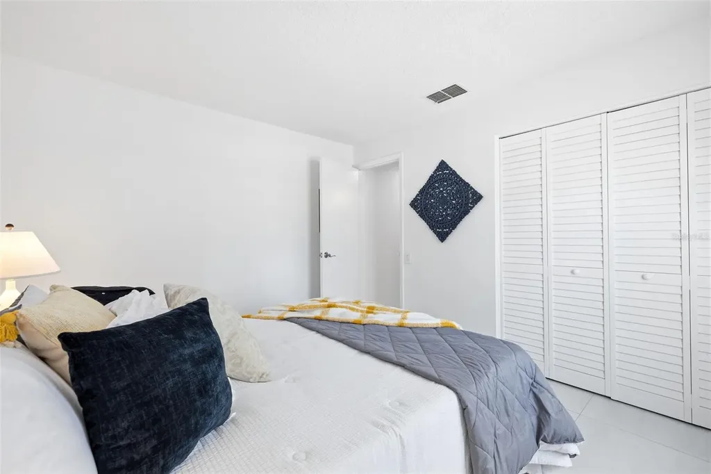 5265 E Bay Drive Clearwater FL 33764