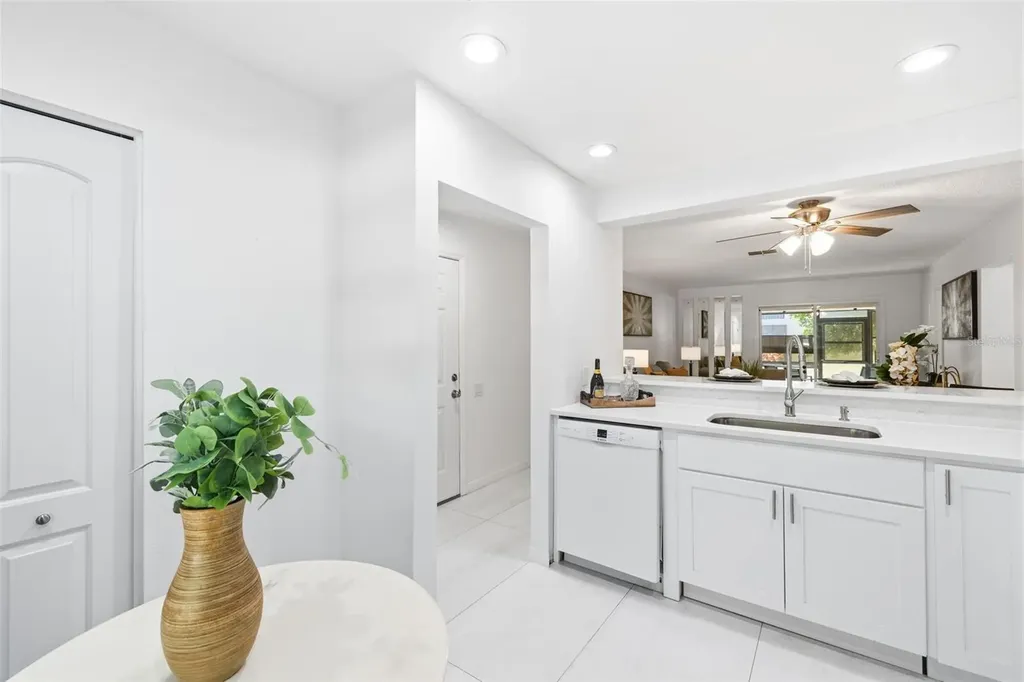 5265 E Bay Drive Clearwater FL 33764