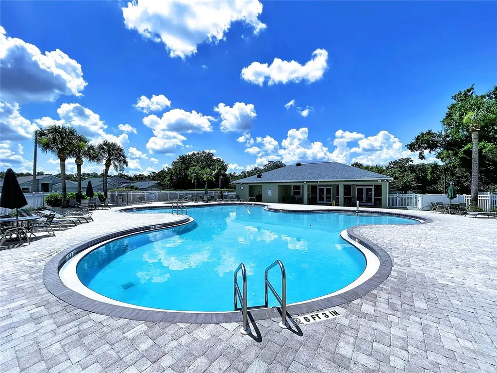 4849 Wessex Way Land O Lakes FL 34639
