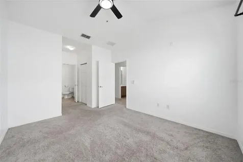 2532 Grand Central Parkway Orlando FL 32839