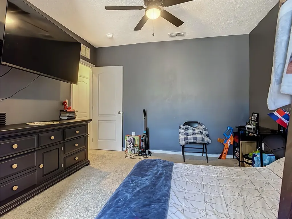 1229 Yellow Finch Drive Davenport FL 33837