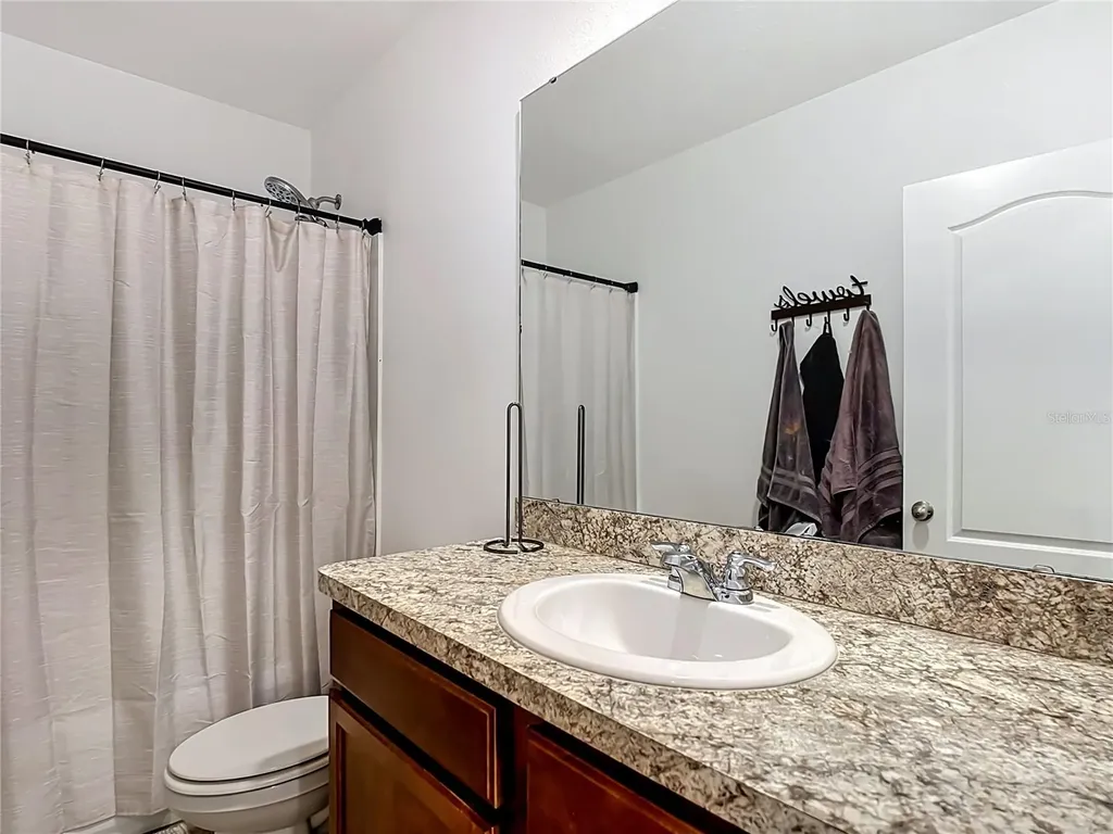 1229 Yellow Finch Drive Davenport FL 33837