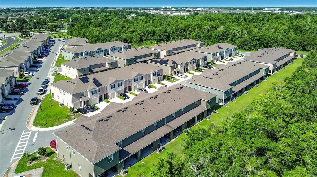 1229 Yellow Finch Drive Davenport FL 33837