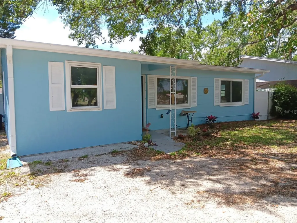 7980 52nd Street N Pinellas Park FL 33781