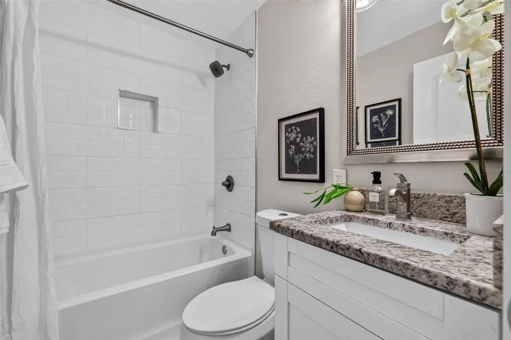 2520 15th Avenue N St Petersburg FL 33713