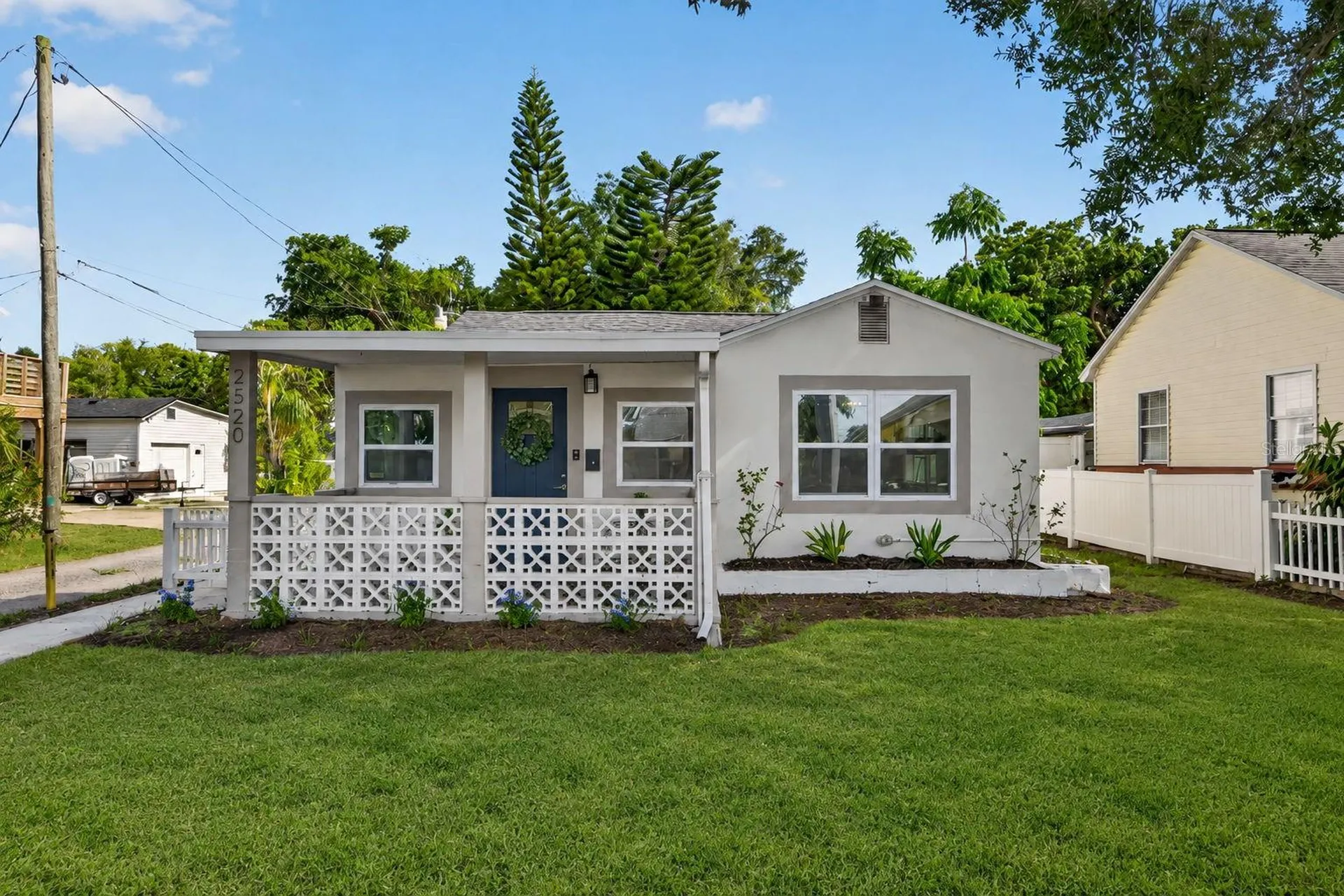 2520 15th Avenue N St Petersburg FL 33713