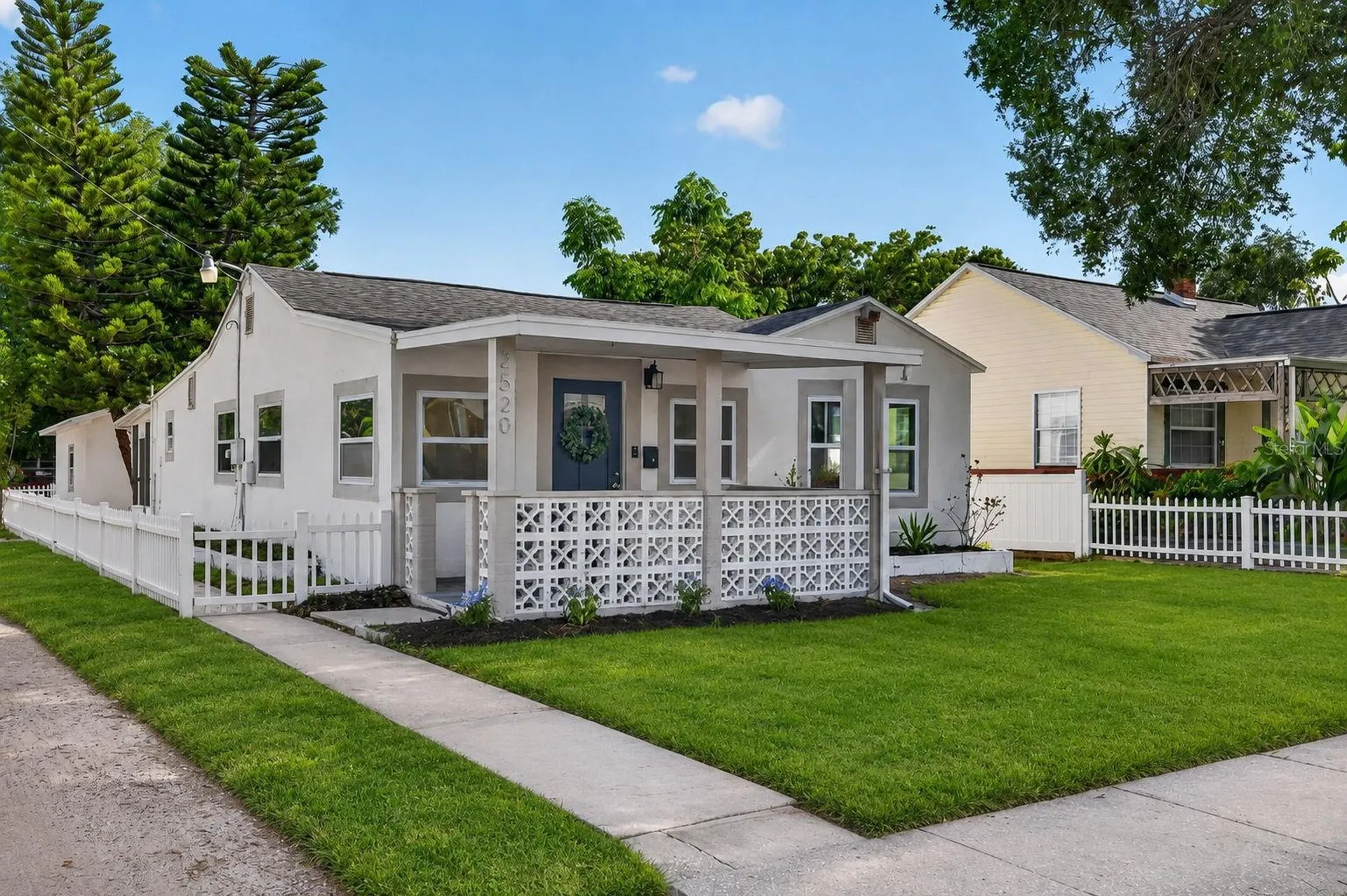 2520 15th Avenue N St Petersburg FL 33713