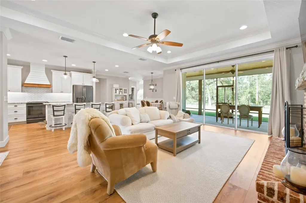 10080 SE 1st Street Road Silver Springs FL 34488