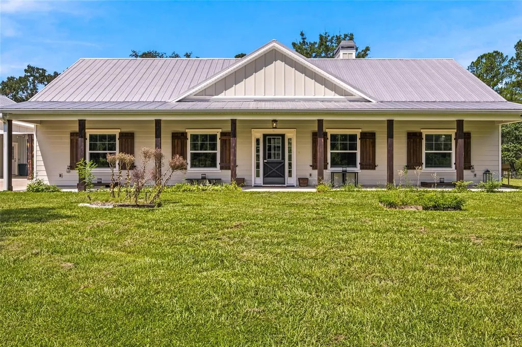 10080 SE 1st Street Road Silver Springs FL 34488