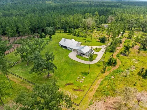 10080 SE 1st Street Road Silver Springs FL 34488