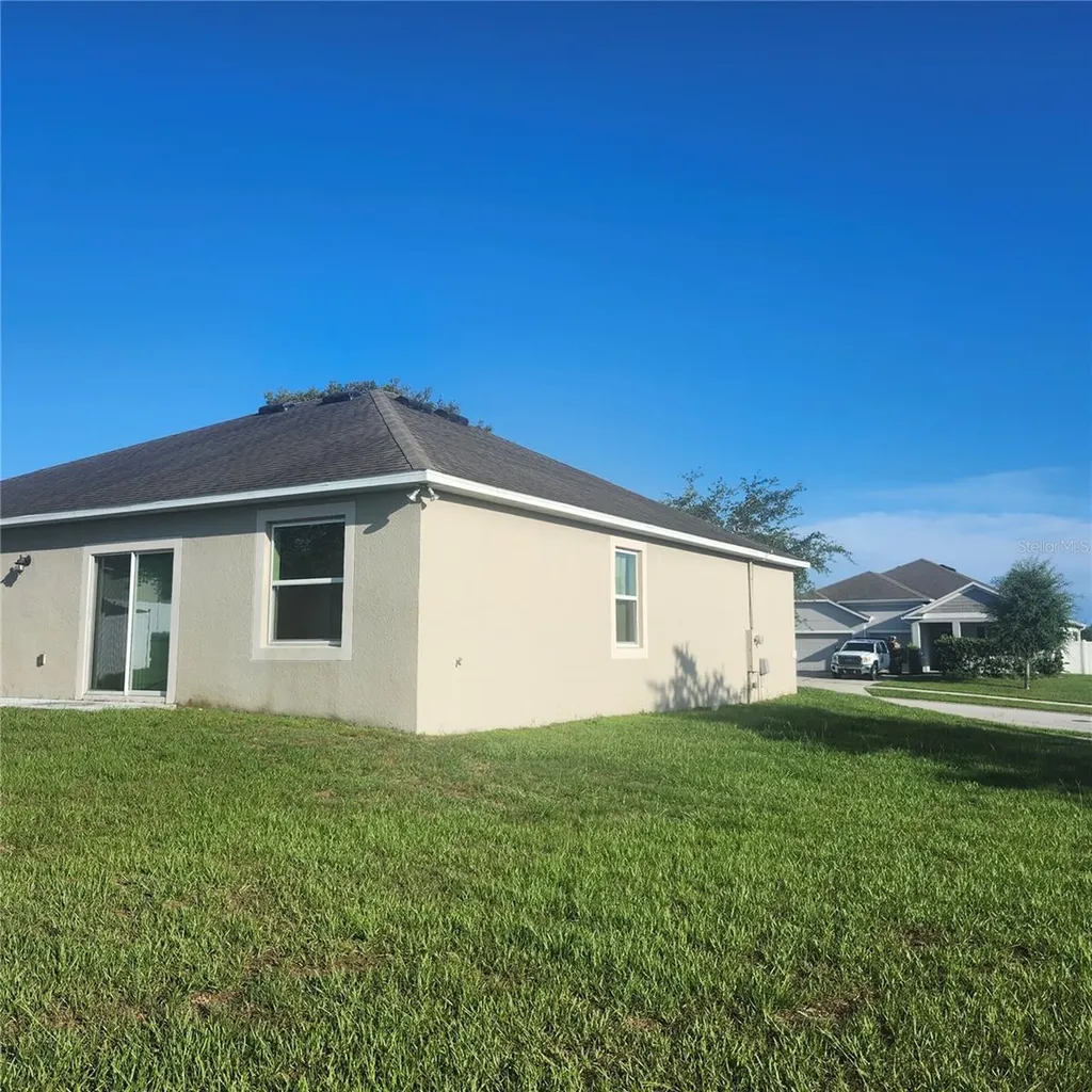 15548 Gemini Drive Mascotte FL 34753