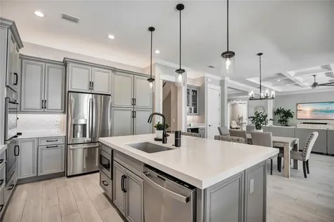600 Gatlin Avenue Orlando FL 32806
