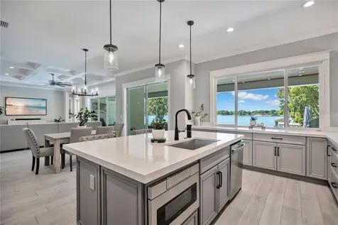 600 Gatlin Avenue Orlando FL 32806
