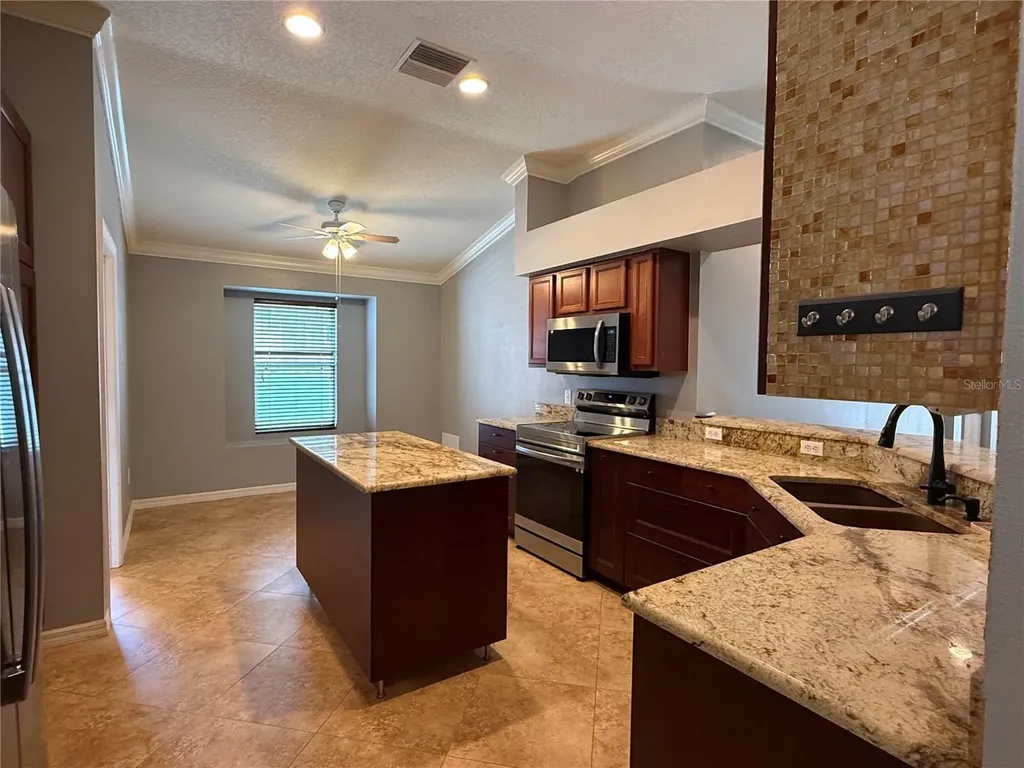 2418 Rosehaven Drive Wesley Chapel FL 33544