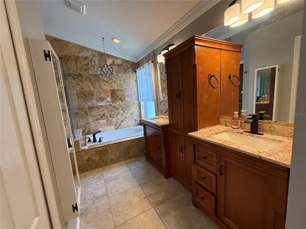 2418 Rosehaven Drive Wesley Chapel FL 33544