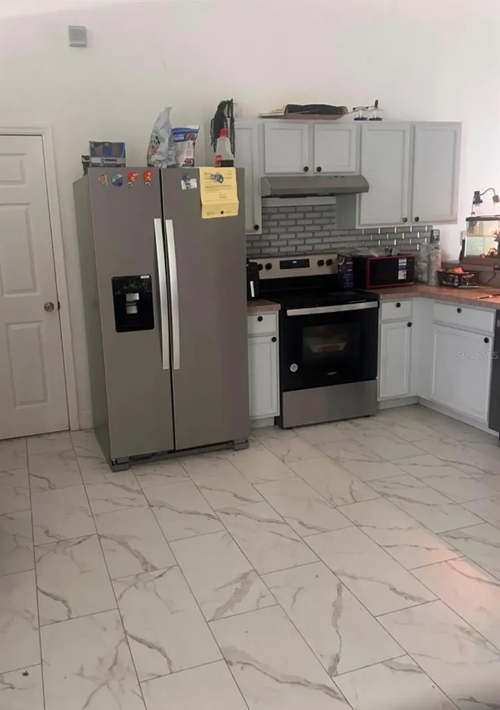33 Coventry Court Kissimmee FL 34758