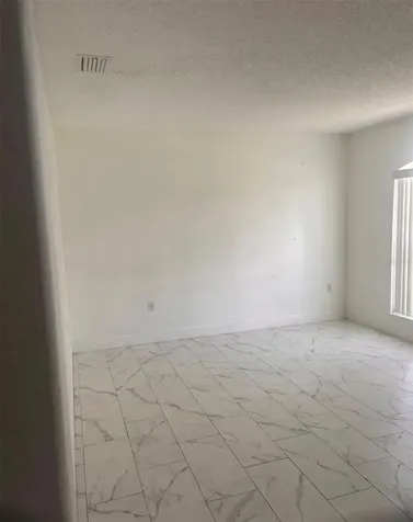33 Coventry Court Kissimmee FL 34758