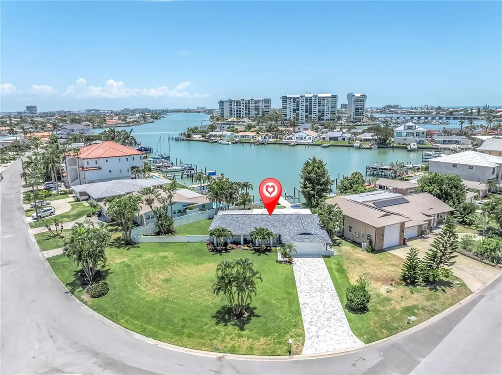 24 Marina Terrace Treasure Island FL 33706