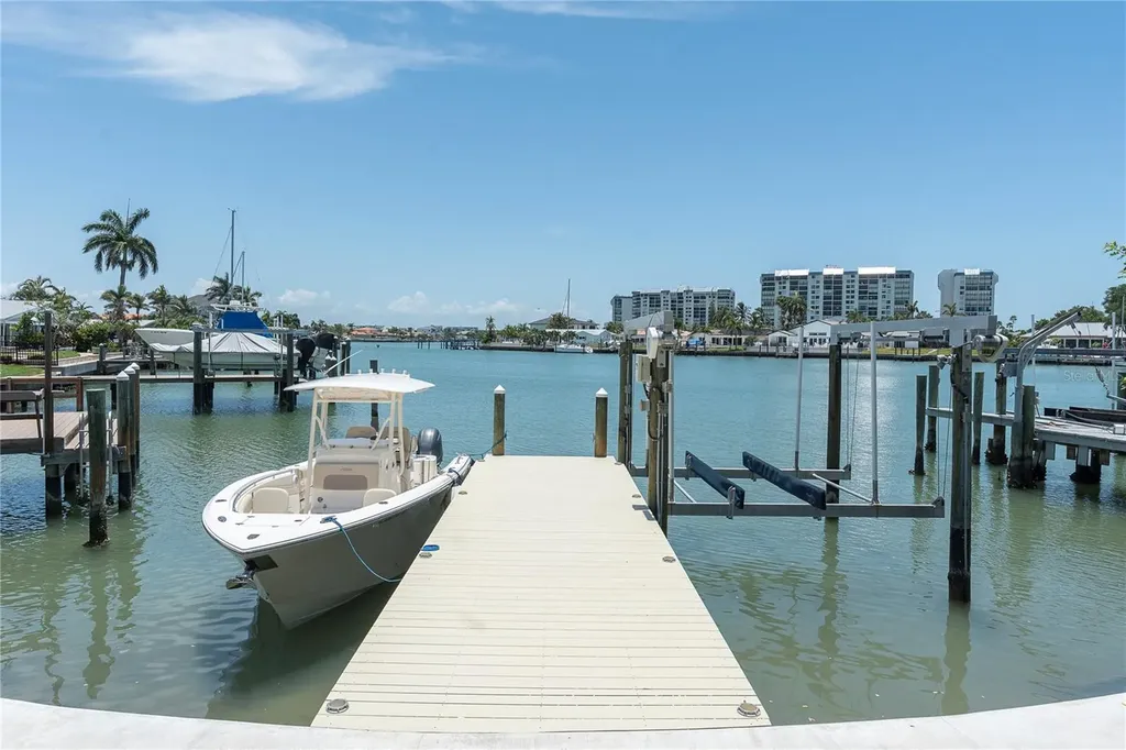 24 Marina Terrace Treasure Island FL 33706