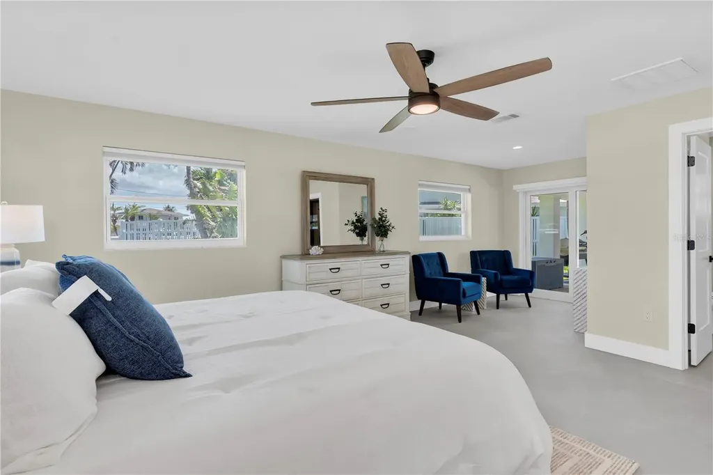 24 Marina Terrace Treasure Island FL 33706
