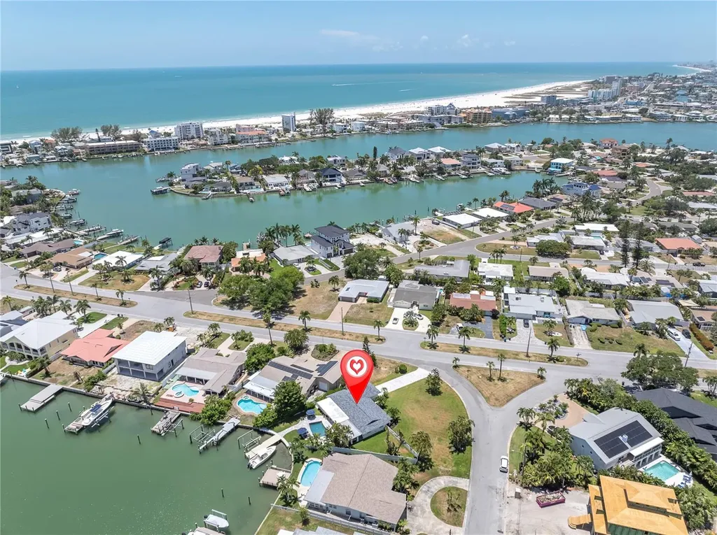 24 Marina Terrace Treasure Island FL 33706
